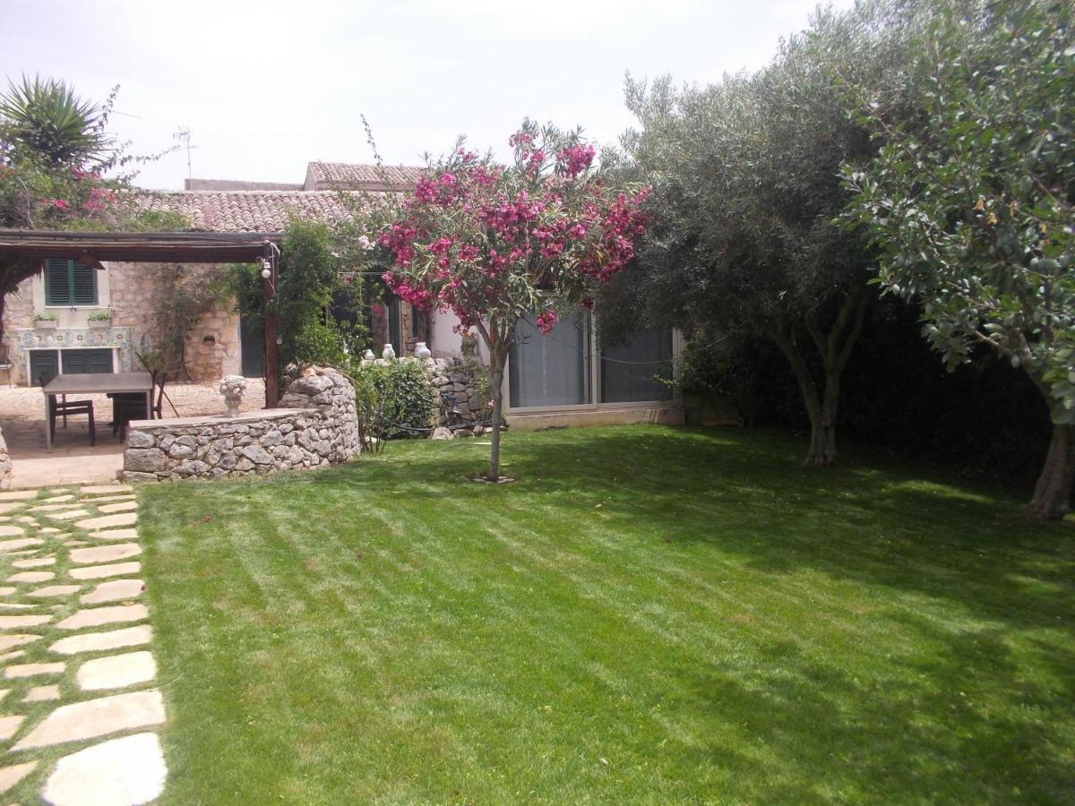 Hotel Oasi Di Campagna Módica Exterior foto